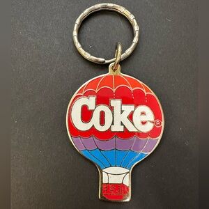 VTG 1985 COKE Keychain Coca-Cola Company Hot Air Balloon Red White Blue Purple